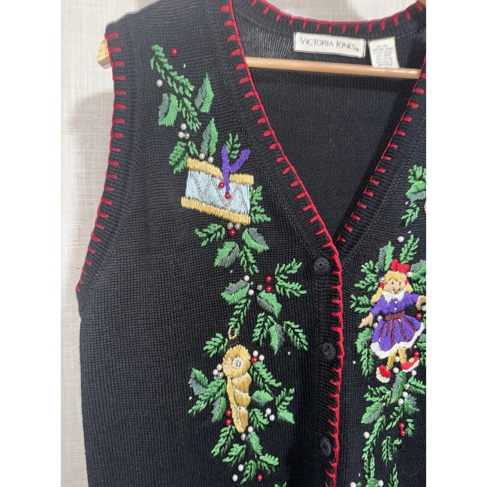 Vintage Victoria Jones Women's M Christmas Embroidered Beaded Sweater Vest - Picture 5 of 7